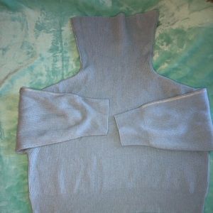 Cashmere Elie Tahari light blue cowl neck sweater